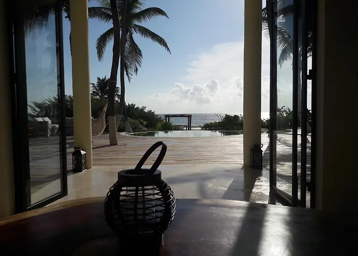 Playaakun Hotel *